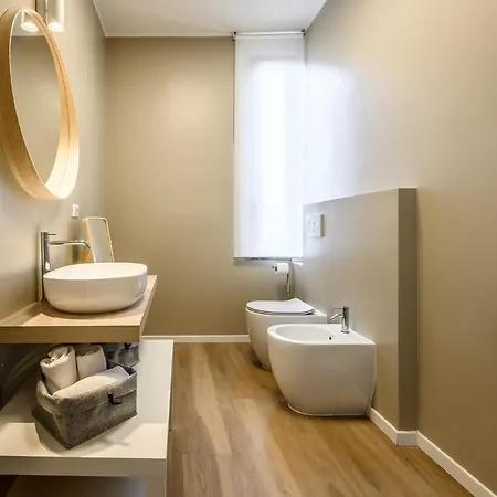 アパート Emilia Young モデナ