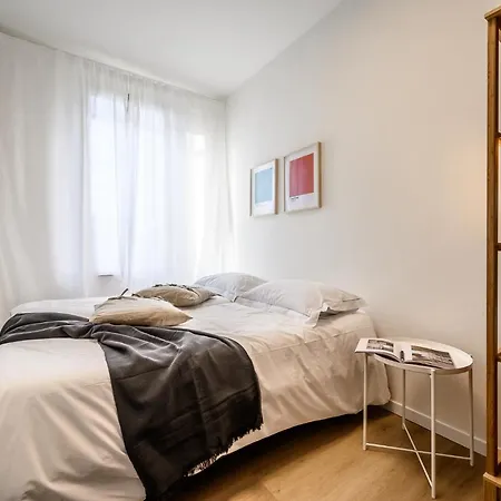 Apartament Emilia Young